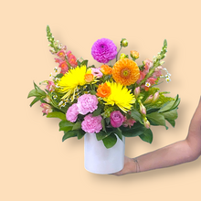 Load image into Gallery viewer, Coral Charm Arranged