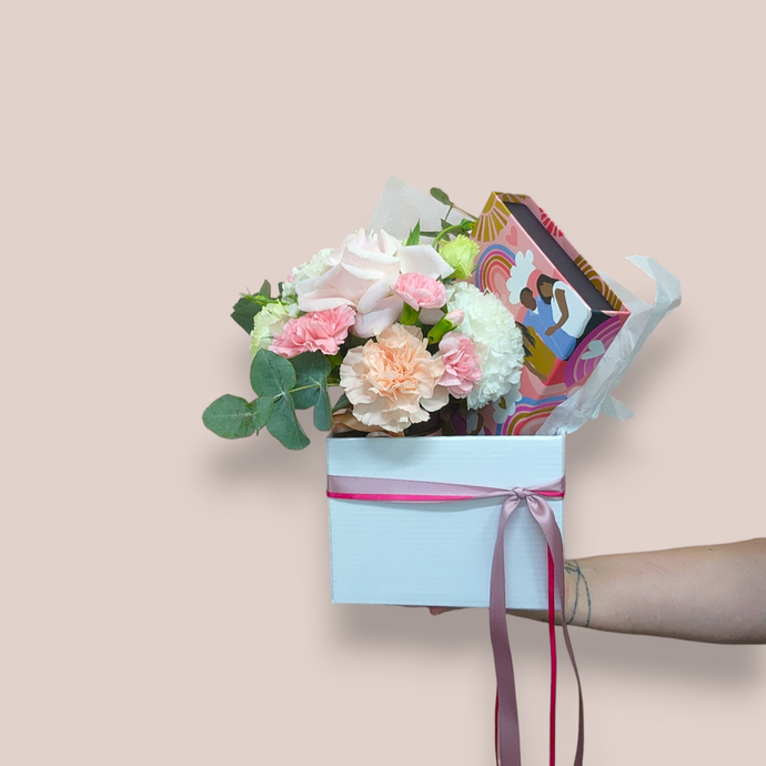 Flowers + Card Set