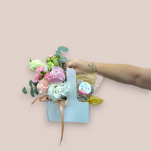 Load image into Gallery viewer, Flower + Choc Tote